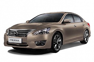 Nissan Teana or similar by Eco Car