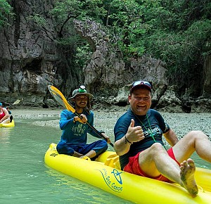 เที่ยวอ่าวพังงาด้วยเรือแคนูสไตล์จอนเกรย์