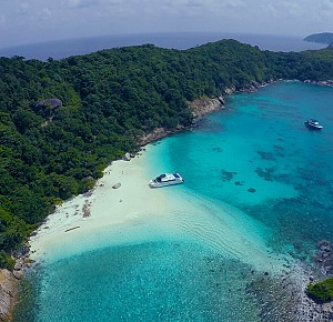 Racha islands Compact One Day Tour by Speed Catamaran